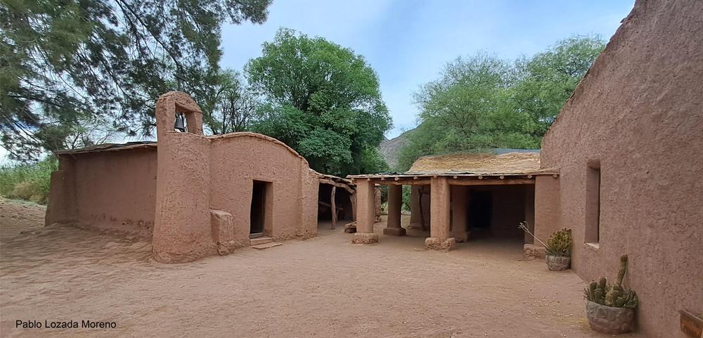 4 Renault Ruta del Adobe