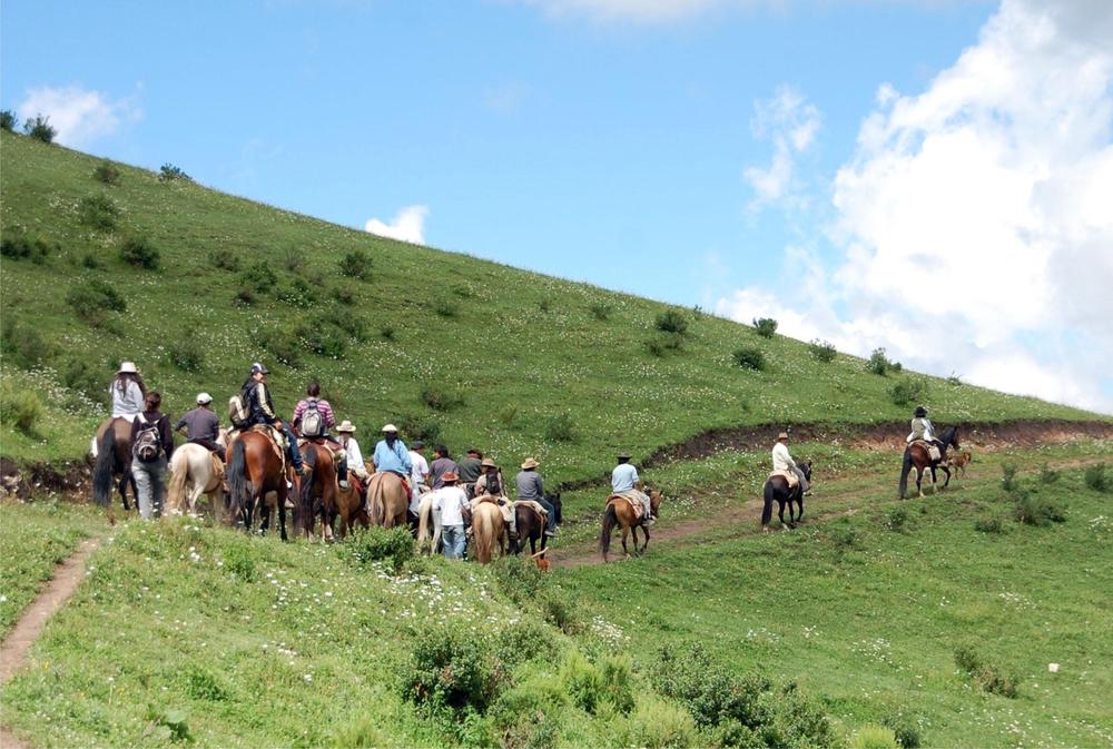 Cabalgata a La Silleta Pag 3