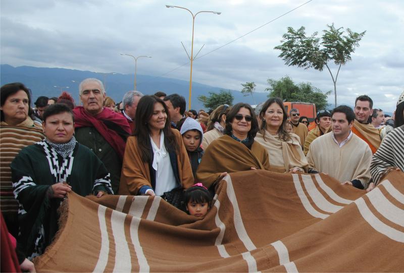 Al Poncho con Poncho